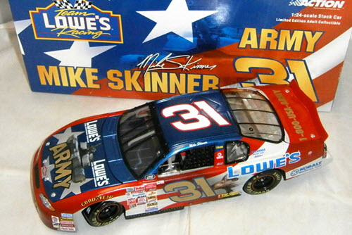 2000 Mike Skinner NASCAR Diecast 31 Lowes Army CWC 1:24 Action ARC 1